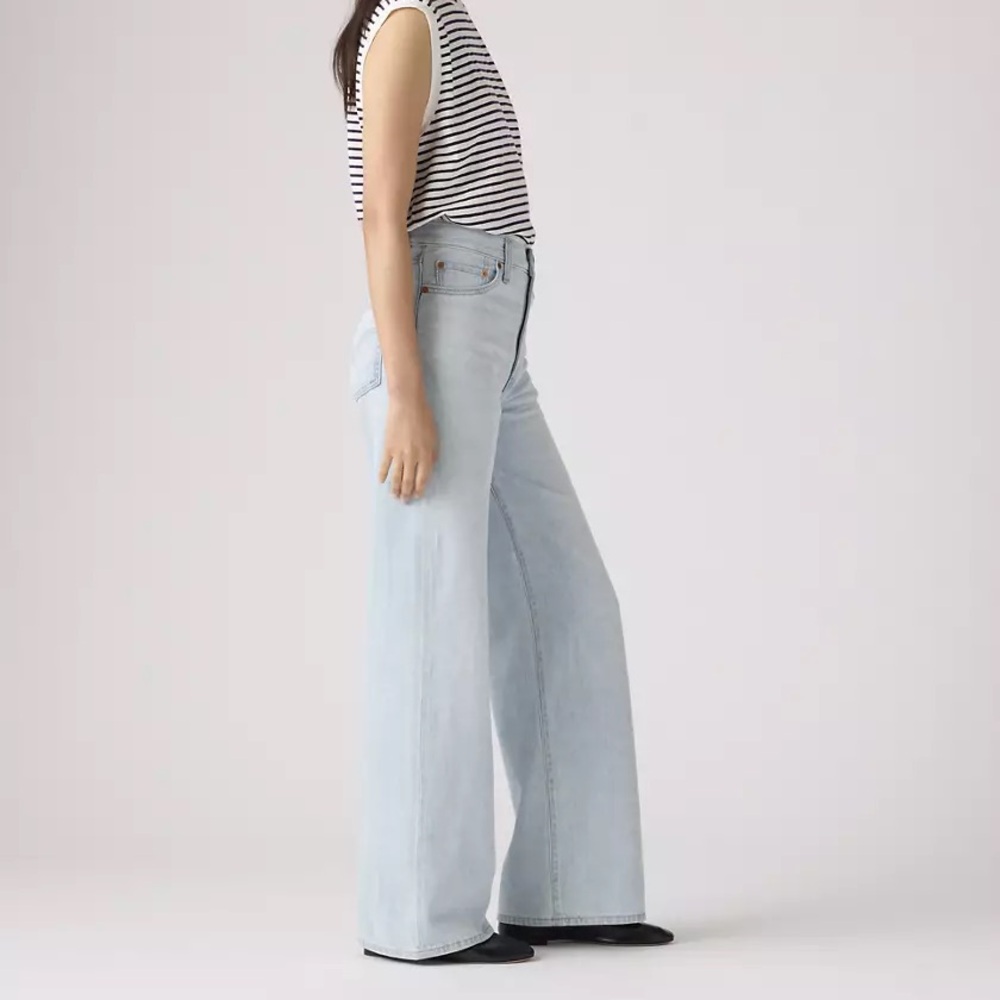 NWT Levi’s Ribcage Wide Leg Linen+ Denim Jeans - Picture 3 of 7